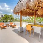 Real Zamá by Moskito